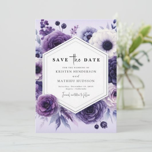 Save The Date Élégant Mariage Floral violet de champ (Debout devant)