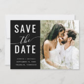 Save The Date Élégant noir minimal QR Code moderne Mariage photo (Devant)