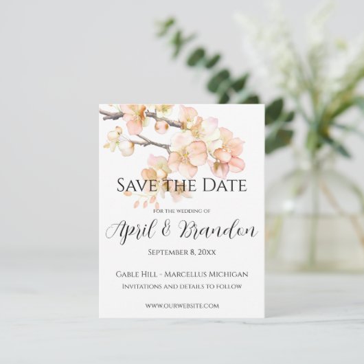 Save The Date Élégant Orange fleurs florales élégant script (Debout devant)