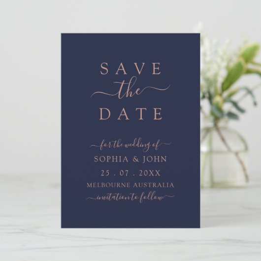 Save The Date Elégant Rose Gold Navy Bleu (Debout devant)