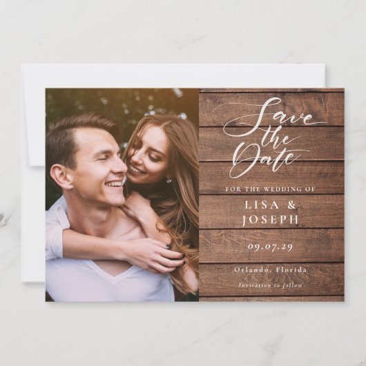 Save The Date Élégant Script Rustique Mariage photo en bois (Devant)