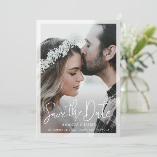 Save The Date Élégant script semi-transparent photo de bordure (Debout devant)