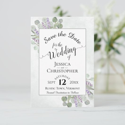 Save The Date Élégante calligraphie Eucalyptus & Lavender Mariag (Debout devant)