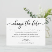 Save The Date Élégante Calligraphie Modifier La Date Nouvelle Ca (Debout devant)