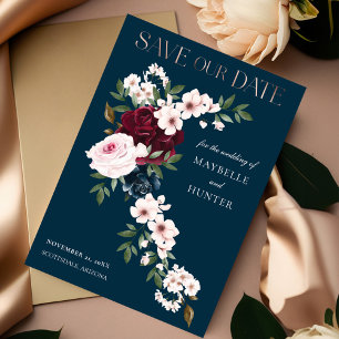Save The Date Elégante cascade florale de la marine bordeaux