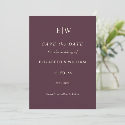 Save The Date Elégante laque simple cerise, Mariage Monogramme (Debout devant)