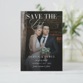 Save The Date Élégante Photo de Mariage avec Calligraphie Script (Debout devant)
