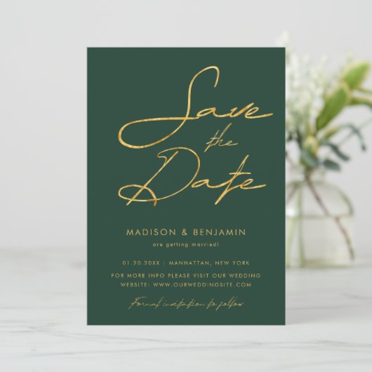 Save The Date Emerald Green Mariage de typographie moderne (Debout devant)