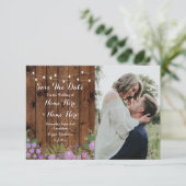 Save The Date Enregistrer La Date Rustic Wood Lilac Flowers Invi (Debout devant)
