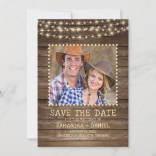 Save The Date Enregistrer la date Rustic Wood String Lights phot