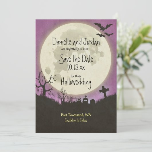 Save The Date Enregistrer le mariage Date Halloween en violet (Debout devant)