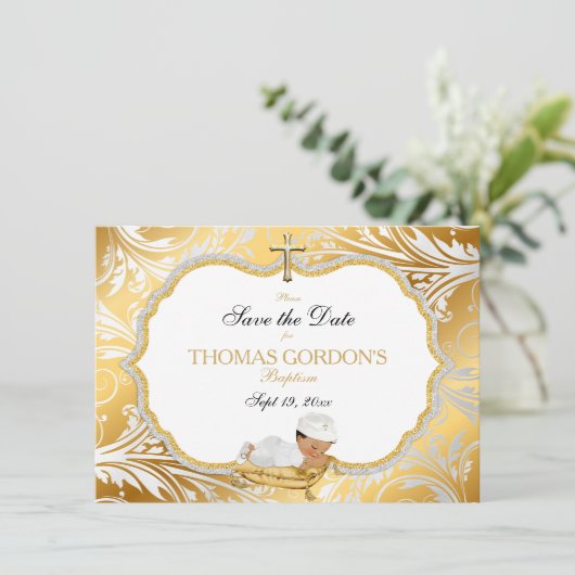 Save The Date Ethnic Baby Boy Baptism Économisez Date Gold Cross (Debout devant)