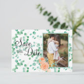 Save The Date Eucalyptus Élégant Vert Fleur Florale de Pêche (Debout devant)