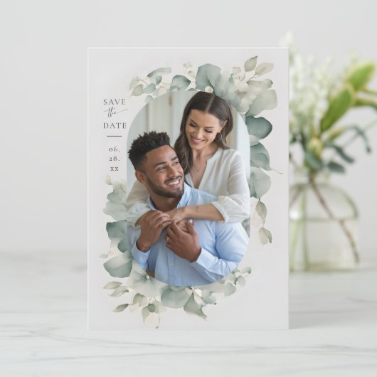 Save The Date Eucalyptus Green Dreamy Mariage photo moderne (Debout devant)