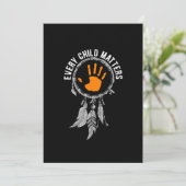 Save The Date Every Child Matters Orange Day (Debout devant)