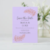 Save The Date Feuilles d'or modernes Violet (Debout devant)