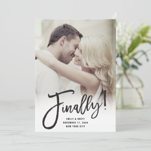 Save The Date Finalement Calligraphie Brush Script Modern Chic P (Debout devant)