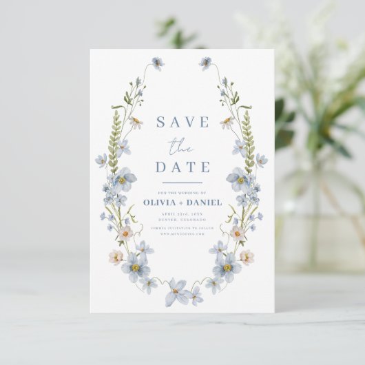 Save The Date Fleur sauvage Dusty Blue Boho Enregistrer la date (Debout devant)