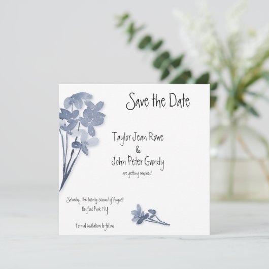 Save The Date Fleurs Bleues Douces Mariage Enregistrer la Date (Debout devant)