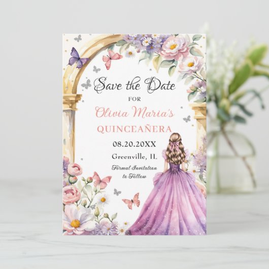 Save The Date Fleurs Papillons Lilac Princesse Quinceañera (Debout devant)