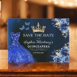 Save The Date Floral Royal Blue Princess Anniversaire Quinceaner<br><div class="desc">Célébrez en style avec l'invitation Floral Pink and Gold Princess Anniversaire Quinceañera. Cet élégant design présente des fleurs roses douces associées à des accents dorés luxueux, parfaits pour une fête royale et mémorable du 15e anniversaire. L'invitation incarne grâce et sophistication, digne d'une princesse. Les délicats détails floraux et l'or chatoyant...</div>