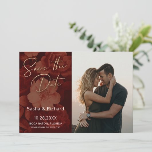 Save The Date Flore de rubis foncé (Debout devant)