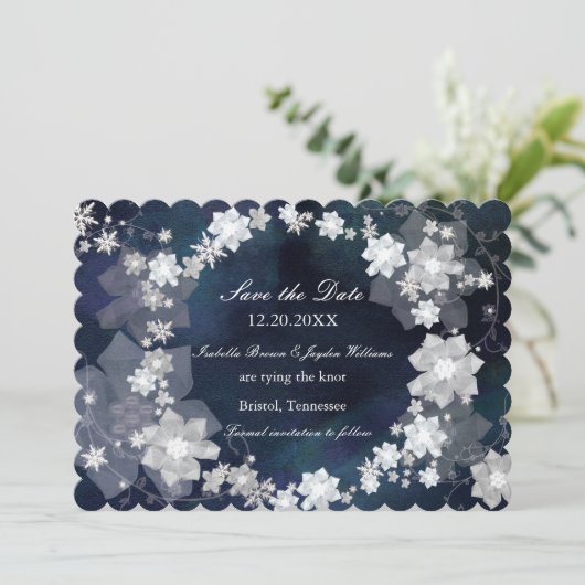 Save The Date Glam à couronne à bijoux Mariage d'hiver Enregistr (Debout devant)