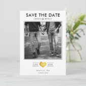 Save The Date Gold Heart LGBTQ Enregistrer la date avec la photo (Debout devant)