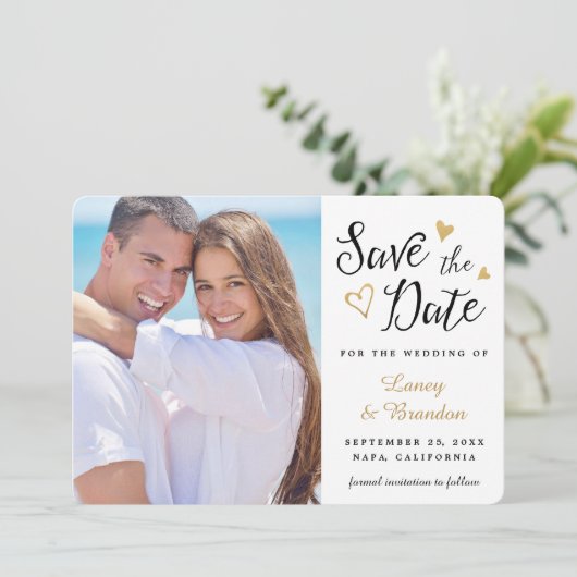 Save The Date Gold Hearts Black White Enregistrer la date Annonc (Debout devant)