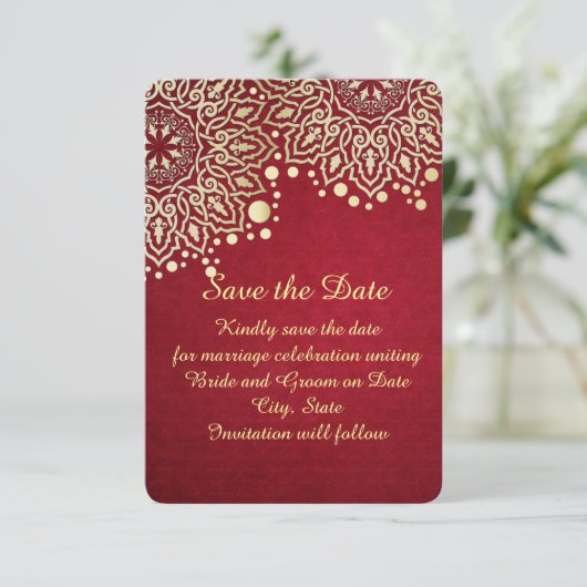 Save The Date Gold Snowflakes Red Christmas Enregistrer la date (Debout devant)