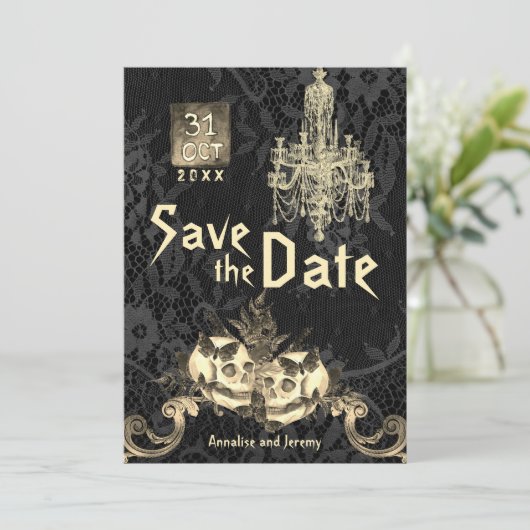 Save The Date Goth Oct 31 Squelette Halloween Mariage (Debout devant)