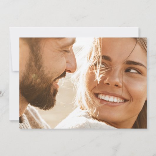 Save The Date Gras moderne Big Date en Musk Taupe Photo (Dos)