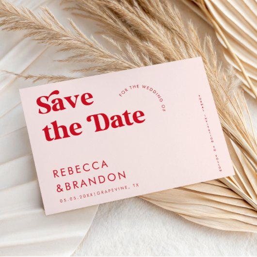 Save The Date Gras Retro rose et typographie rouge Mariage moder