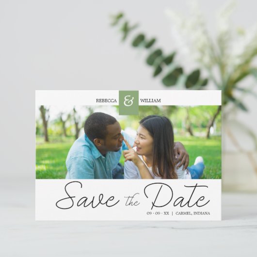 Save The Date Green Chic Custom Photo Instant Engaged Couple (Debout devant)
