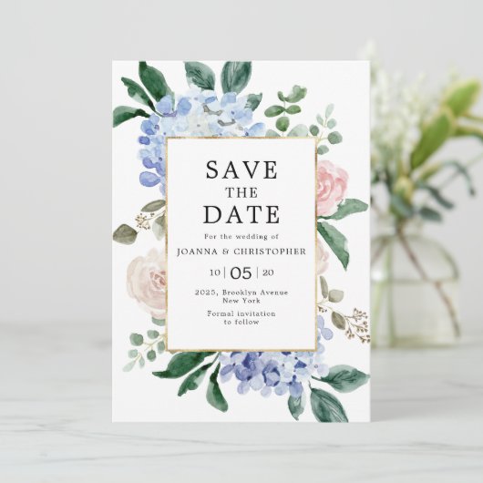 Save The Date Hydrangées bleu pâle rose pastel mariage (Debout devant)