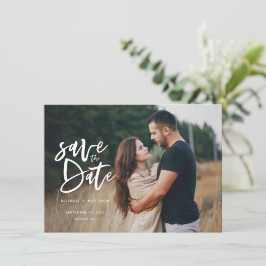 Save The Date Inky script photo enregistrer la date (Debout devant)