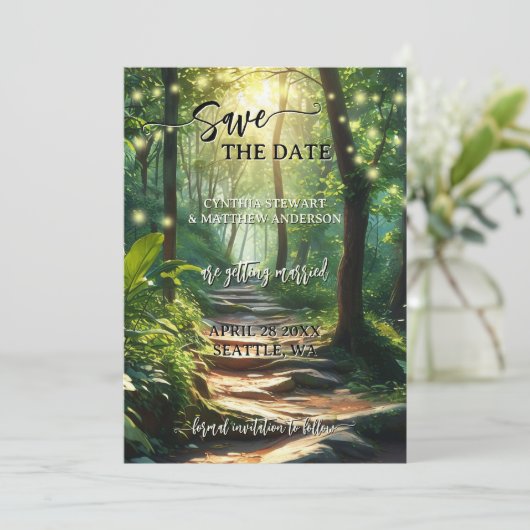 Save The Date Lumières à chaînes de forêt enchantées Enregistrer (Debout devant)