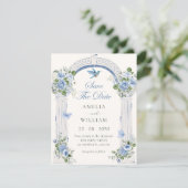Save The Date Mariage à l'arche florale bleue (Debout devant)