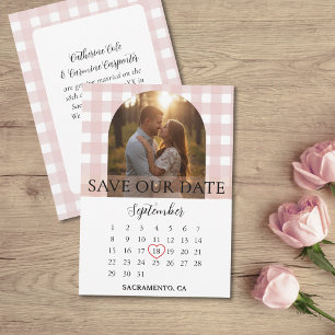 Save The Date Mariage avec arche de photographie de fiançailles