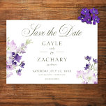 Save The Date Mariage blanc Fleur sauvage Boho violet<br><div class="desc">Capturez l'essence de l'élégance rustique avec notre magnifique boho floral enregistrer la carte de date. De délicats bouquets de fleurs sauvages violets et lavande, peints à la main dans une aquarelle de style lâche, sont arrangés avec art avec du feuillage vert sauge. Ce design évoque un sentiment de beauté naturelle...</div>