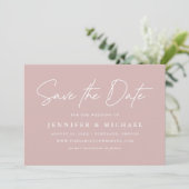 Save The Date Mariage Casual Script Rose Poussiéreuse (Debout devant)
