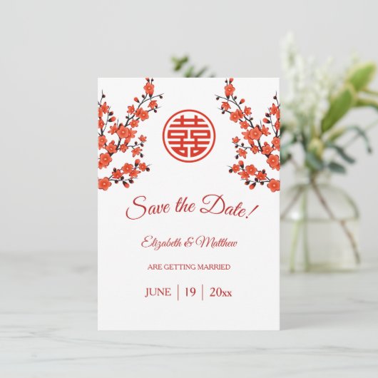 Save The Date Mariage chinois double bonheur cerise fleurs (Debout devant)