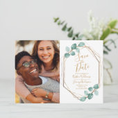 Save The Date Mariage de script de café Eucalyptus moderne (Debout devant)