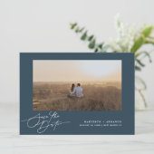 Save The Date Mariage de script moderne Site Web Marine Photo En (Debout devant)