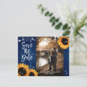 Save The Date Mariage de tournesol bleu de la marine rustique (Debout devant)
