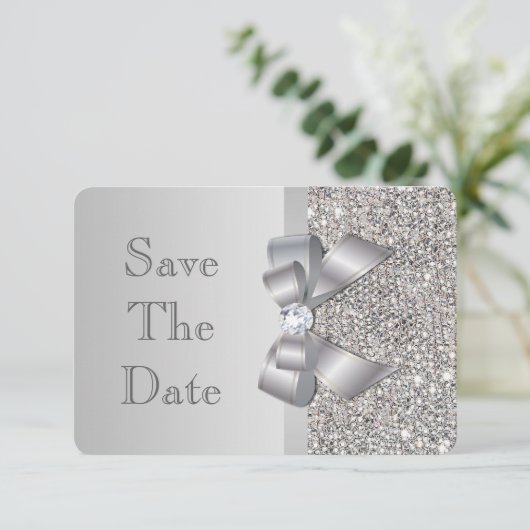Save The Date Mariage Faux Séquins Argent Bow Enregistrer La Dat (Debout devant)