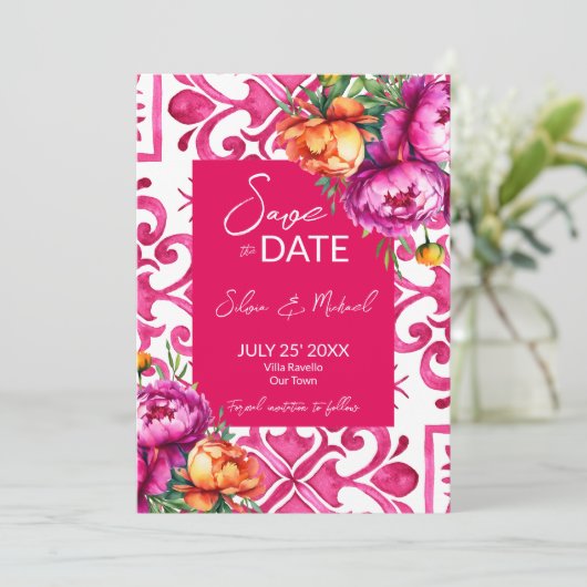 Save The Date Mariage Fuchsia Majolica carreaux oranges (Debout devant)