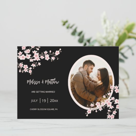 Save The Date Mariage noir en fleurs de cerisier rose (Debout devant)