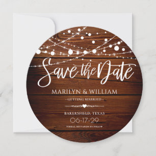 Save The Date Mariage simple en bois rustique et lampes à cordes