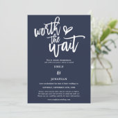 Save The Date Mariage Worth the Wait Script Navy White (Debout devant)